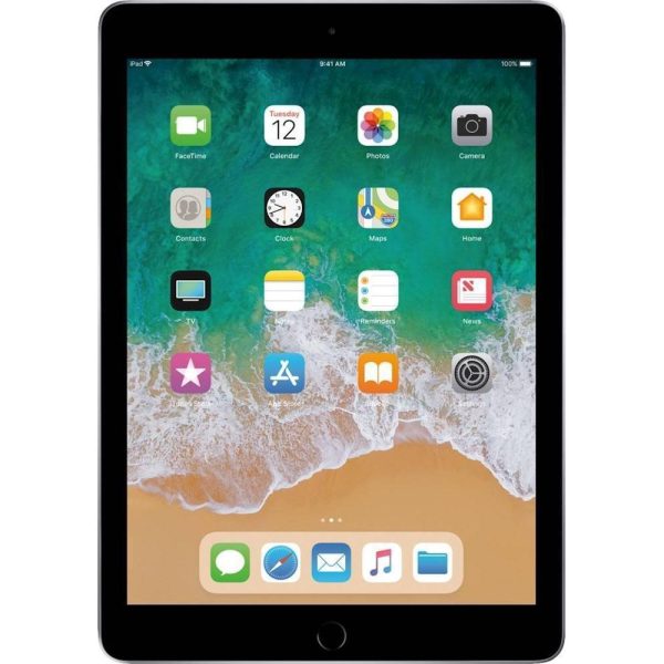 iPad 9.7 (2017) 5e génération 32 Go - WiFi + 4G - Gris Sidéral For Sale