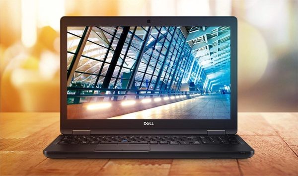 Dell Latitude 5590 XL4 15,6 FHD i7-8650U 32GB 1000GB-SSD UHD620 3J. Dell-VO PS For Sale